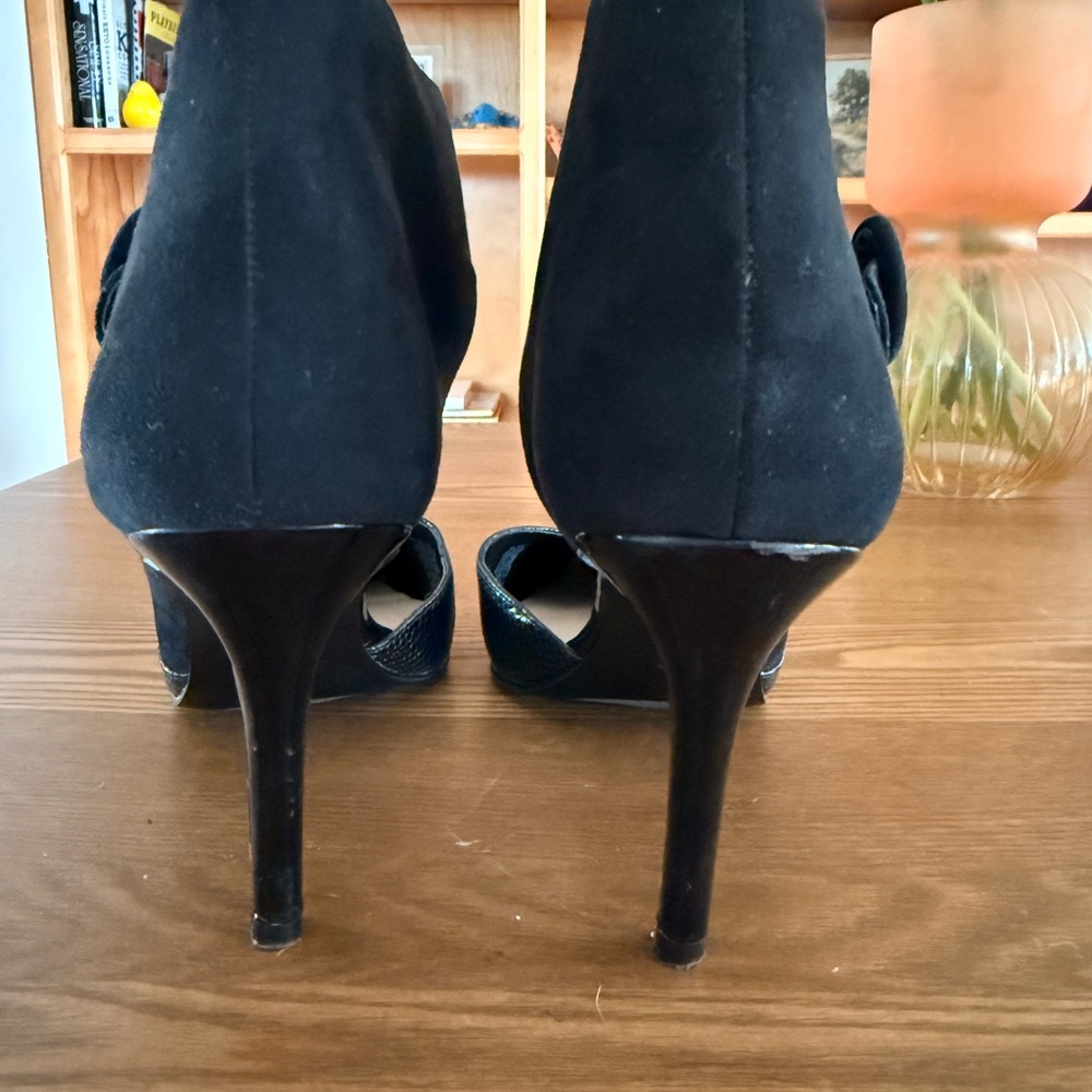 Nine West Black Textured Heels - Picture 4 of 5